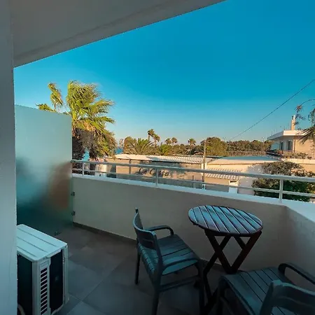 Tiki Apartmán Néa Mákri